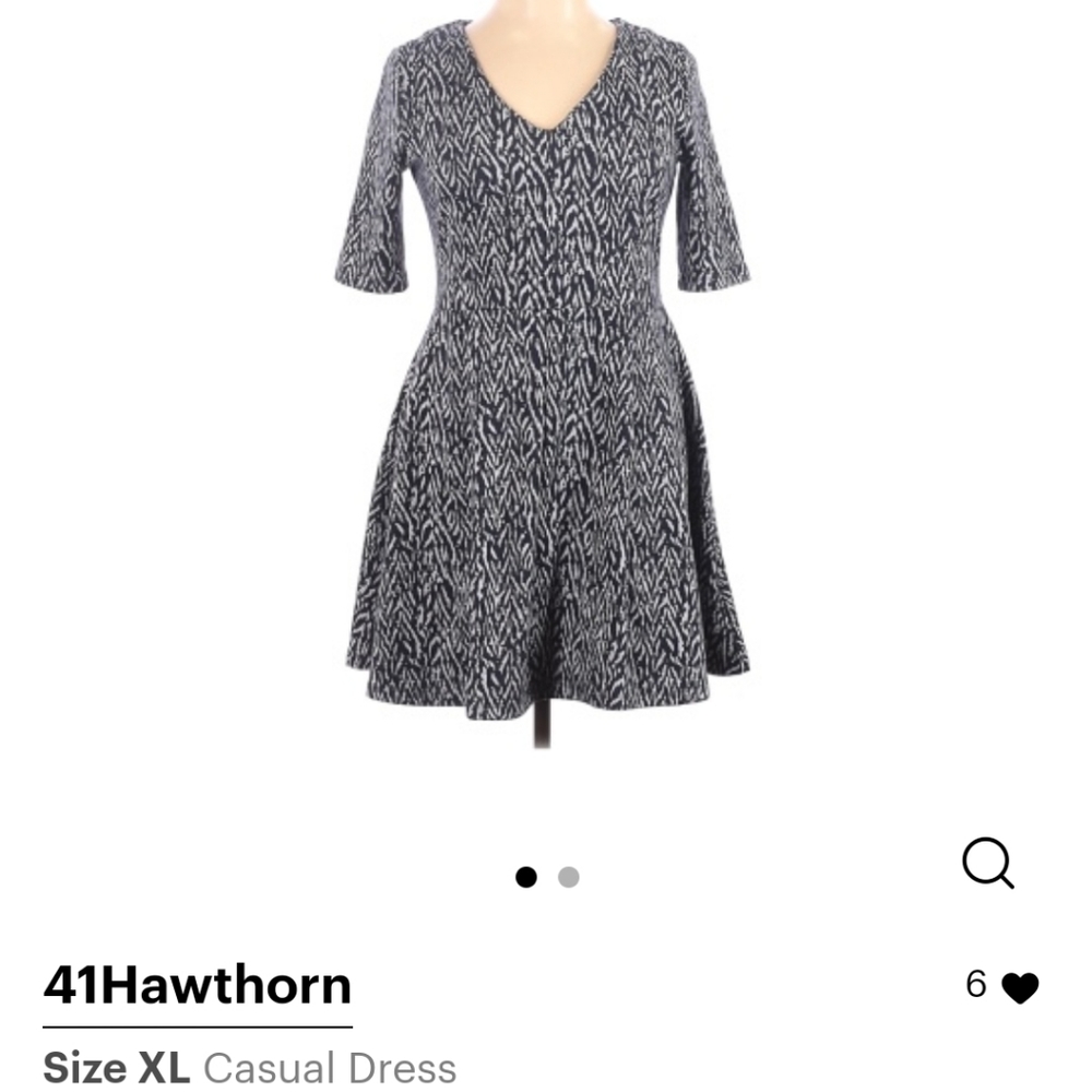41 Hawthorn - Navy Blue and white dress